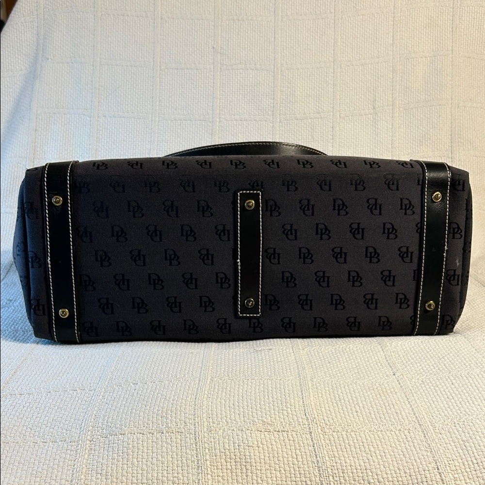 Dooney and Bourke Black and Gray Canvas Tote with Matching Key Ring and Pouch - Picture 3 of 10